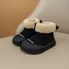 Botas de neve para meninos, sapatos de algodão para meninas, botas de algodão infantis de inverno espessadas e forradas com fleece, sapatos para meninos, sapatos quentes para bebês caminharem