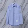 Série de camisas de manga comprida TB grande coleção popeline tecida Oxford masculina e feminina mesma camisa simples top de base casaco moda