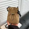 Bolso de Lona Transfronterizo para Mujer Verano 2025 Nueva Moda Diseño Nicho Bolso Bandolera Versión Coreana Estilo Popular Caliente Bolso Balde