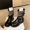 Botines de diseño de hebilla de nicho para aumentar la altura, para mujer, versátiles, de punta redonda, hasta la pantorrilla, botas de equitación retro para otoño