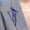 Broche de Espada Full Diamond Brillante de Trabajo Pesado Lujo Ligero para Mujer Nicho de Gama Alta Único Hermoso Pin Accesorios para Abrigo Chaqueta