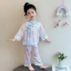 Conjunto de Pijama de Seda Helada para Niñas Primavera y Verano, Estilo Antiguo Nuevo Estilo Chino Conjunto de Dos Piezas de Manga Larga 2026 Ropa de Casa Estilo Princesa para Niños