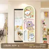 Espejo de Empujar y Tirar Estilo Dopamina Crema Dibujos Animados Espejo de Cuerpo Entero Creativo Espejo Oculto Montado en la Pared Espejo de Prueba de Maquillaje para Dormitorio