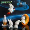 Tarjeta de paisaje en miniatura con un lindo conejo espacial, adorables accesorios de resina, manualidades decorativas creativas y pequeños adornos