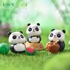 Nueva serie de Pandas Rojos micro paisajismo jardinería DIY accesorios de paisajismo travieso lindo comiendo bambú adornos pequeños de Panda