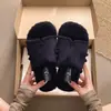 Chinelos Fofos para Mulheres, Veludo Plus Quente, Lã de Cordeiro Sintética, Solado Macio, Para Usar Dentro/Fora de Casa, Novo Estilo Outono/Inverno 2026, Sapatos Preguiçosos de Calçar