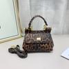 Bolsa Siciliana de Couro Texturizado com Estampa de Palma Transfronteiriça Aliexpress para Mulheres, Bolsa Pequena Transversal, Bolsa de Ombro, Estilo Minimalista Urbano
