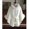 Casaco tipo capa outono e inverno 2026 novo estilo popular elegante cor sólida estilo coreano peça de outer wear de alta qualidade com gola de pele corte solto