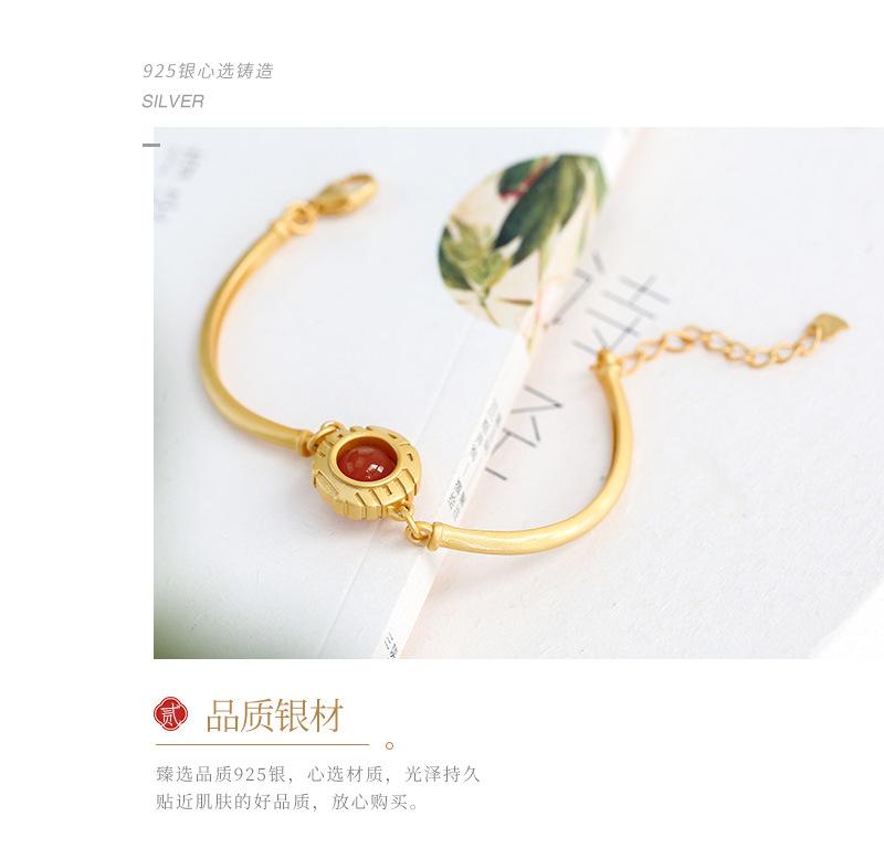 O1CN01EG2hAd1gJ0ObNqyf2_!!6562