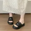 Sandalias de Plataforma Gruesa Estilo Coreano para Mujer que Aumentan la Altura, Nuevo Modelo Verano 2026, Plateadas Plegadas de Moda y Elegantes para Exteriores sin Cierre