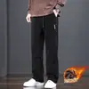 2026 Nuevos Pantalones Casuales de Pana Otoño Invierno para Hombre Sueltos Rectos Con Felpa Calientes Versátiles Largos Transfronterizos