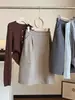 Traje de Falda de Lana de Moda de Gama Alta con Capullo de Flor para Mujer Otoño Nuevo Cintura Alta Adelgazante Falda de Línea A que Cubre las Caderas de Longitud Media