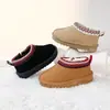 Zapatos de Invierno para Bebés y Niños 2025 Niños Botas de Algodón Gruesas y Cálidas Zapatos para Bebés y Niños Pequeños Niñas Moda Botas de Nieve