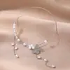 Gargantilha Choker Borboleta Flor Pérola Imitação Diamante Luxo Leve e de Alta Qualidade, Colar Versátil Exquisito da Moda e Tendência Corrente da Clavícula