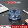 Elegante y lujoso, este cenicero de cristal engrosado es un complemento elegante y de alta gama para tu hogar u oficina.. Su creativo diseño de cristal evita que las cenizas se dispersen, lo que lo hace perfecto para usar en salas de estar y oficinas.