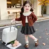 Conjunto Infantil Primavera e Outono 2026 Nova Moda Tendência Saia Plissada Infantil Estilo College Elegante Roupa Casual de Outono