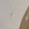 Collar Súper Brillante de Estrella y Luna Rodeada para Mujer, Diseño de Nicho de Lujo Ligero de Alta Gama, Cadena Versátil Dulce Ins para Clavícula, Accesorio Versátil
