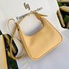 Estilo japonês e coreano Moda Simples Crossbody Dumpling Bolsa para Mulheres 2022 Outono e Inverno Novo Nicho Personalizado All-match Ombro Bolsa nas axilas