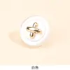 Elegante abrigo de mujer con botones redondos metálicos, camisa con accesorios y componentes decorativos de estilo chino nuevo estilo Chanel