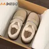 Zapatos de Algodón con Forro de Polar y Velcro para Mujer Otoño e Invierno 2025 Nuevos Zapatos de Suela Gruesa Zapatos de Algodón Blancos Pequeños con Piel Engrosada Birkenstock