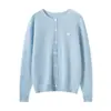 Cardigan de tricô Consinee 100% cashmere puro|Versátil com bordado de coração estilo college para mulheres|Suéter coat macio e aconchegante