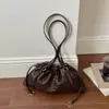 Bolsa de Mão Clássica de Luxo de Nova Coleção 2026 com Design Trançado, Bolsa Nuvem da Moda em Cor Sólida, Bolsa de Ombro Plissada