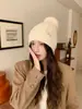 Nuevo Gorro de Lana Grueso Casual Estilo Coreano Otoño e Invierno Cálido para Mujer con Forro de Terciopelo Gorro de Moda Versátil Protección para los Oídos Gorro de Punto