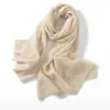 Bufanda de cachemira de color liso, nuevo estilo otoño/invierno para mujer, cálida y elegante, con diseño calado, chal versátil y una bufanda pequeña de punto arrugado