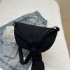 Bolso Transfronterizo de Gran Capacidad para Mujer 2025 Nuevo Diseño Nicho Bolso de Hombro Cruzado Sensación de Alta Gama Bolso de Tela Bolso Dumpling