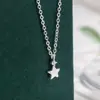 Nueva Textura Mate Escarchada Mini Compacto Colgante Individual de Corazón con Diamante Estrella de la Suerte Cadena para la Clavícula Joyería