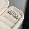 Anillo Ajustable de Cobre y Zircón, Moderno y Exquisito, Joyería de Lujo Ligero de Nicho, Anillo para Dedo Índice de Diseño Moderno para Mujer
