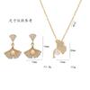 Colar para Mulheres Moda Coreana Folha de Ginkgo Pérola de Água Doce Agulha de Prata S925 Brincos Novo Conjunto da Moda Corrente para Clavícula