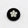 Botones de metal flocado con pedrería estilo pequeño fragante al por mayor botón redondo decorativo oveja abrigo de neón suéter flor de camelia