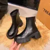Botines Gruesos Forrados de Felpa Estilo Moda Viento Marea para Mujer 2026 Otoño/Invierno Nuevos Punta Redonda Tacón Medio Versátiles Estilo Británico Botas Martin