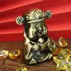Estatueta de Latão Fundido do Deus da Riqueza com Lingote para Riqueza, Ornamento para Carro e Mesa, Pequeno Presente Criativo, Versão Escovada e Esmaltada