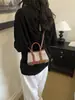 Bolso de Mano Coreano Elegante Bolso Cubo 2026 Nuevo de Moda Versátil Bolso Tote con Acabado de Lujo, Bolso de Hombro Cruzado