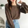 Los estilos japonés y coreano, populares en el sudeste asiático, son tops de gasa de primavera de gran venta, camisas de aire acondicionado, tops de encaje y blusas.