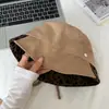 Sombrero de cubo vintage de ante con retazos de estampado de leopardo para mujer, versátil para otoño, hace que la cara se vea más pequeña, adecuado para cabezas grandes