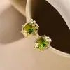 Brincos Populares de Pérola em Concha de Borboleta Estilo Coreano, Elegantes e Luxuosos, Brincos de Tarraxa Versáteis de Alto Padrão de Nicho para Mulheres