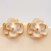 Temporada Nuevo Estilo Francés Retro Elegante Camelia Estilo Pequeño Fragante Esmalte de Gota de Aceite Exquisito Pendientes Pendientes de Plata de Ley 925