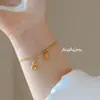 Pulsera Versátil Estilo Chino Nuevo para Mujer con Acabado de Alta Gama, Diseño Trenzado Hecho a Mano de Zorro, Trébol de Cuatro Hojas con Circonita Rosa Joyería de Lujo Ligero