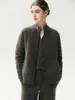 Colección Otoño 2026: Chaqueta de Cachemira Estilo Retro Old Money con Cuello Alto, Color Sólido, Versátil Capa Base de Punto para el Día a Día