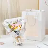 Buquês de Tricô Artesanais de Cravos e Rosas Artificiais para o Dia dos Namorados e Dia das Mães - Atacado Transfronteiriço Amazon