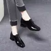 Zapatos de mujer, nueva colección de otoño 2026, charol brillante, mocasines de corte profundo, tacón medio, zapatos de mujer para primavera/otoño, zapatos pequeños de piel