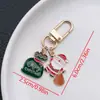 Novo KC Ouro/Branco K Natal Óleo Desenho Animado Chaveiro Fofo Criativo Personalidade Joias de Natal Acessórios de Chaveiro