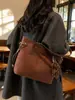 Bolsa Feminina Vintage de Nicho 2026 Nova Tendência Inverno High-End Versátil Bolsa de Ombro Grande Capacidade Bolsa Tote para o Dia a Dia