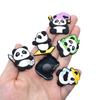 Vendas Diretas da Fábrica Plástico Macio PVC Plástico Gotejante Flor para Sapato Buraco de Sapato Acessórios para Sapato Fivela de Sapato de Panda Gigante Fofa Acessórios Decorativos Atacado