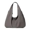 Estilo Perezoso Bolsa de Gran Capacidad para Debajo del Brazo para Mujer 2026 Nueva Versión Coreana Color Sólido Moda Casual Ligera Bolsa de Hombro de Nailon