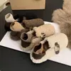 Pantuflas de invierno para mujer para exteriores, zapatos planos slip-on retro de estilo coreano de moda 2026, zapatos de algodón con forro polar para mujer