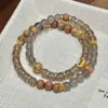 Nova Pulseira de Sandáliao de Madeira de Sândalo Dourado Flutuante Estilo Chinês Círculo Duplo Empilhado Vintage Fresca e Discreta com Contas Sandáliao de Madeira de Sândalo Nicho Joia para Mão
